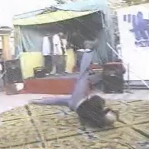 Pablo Haciendo Breakdance en Huancayo